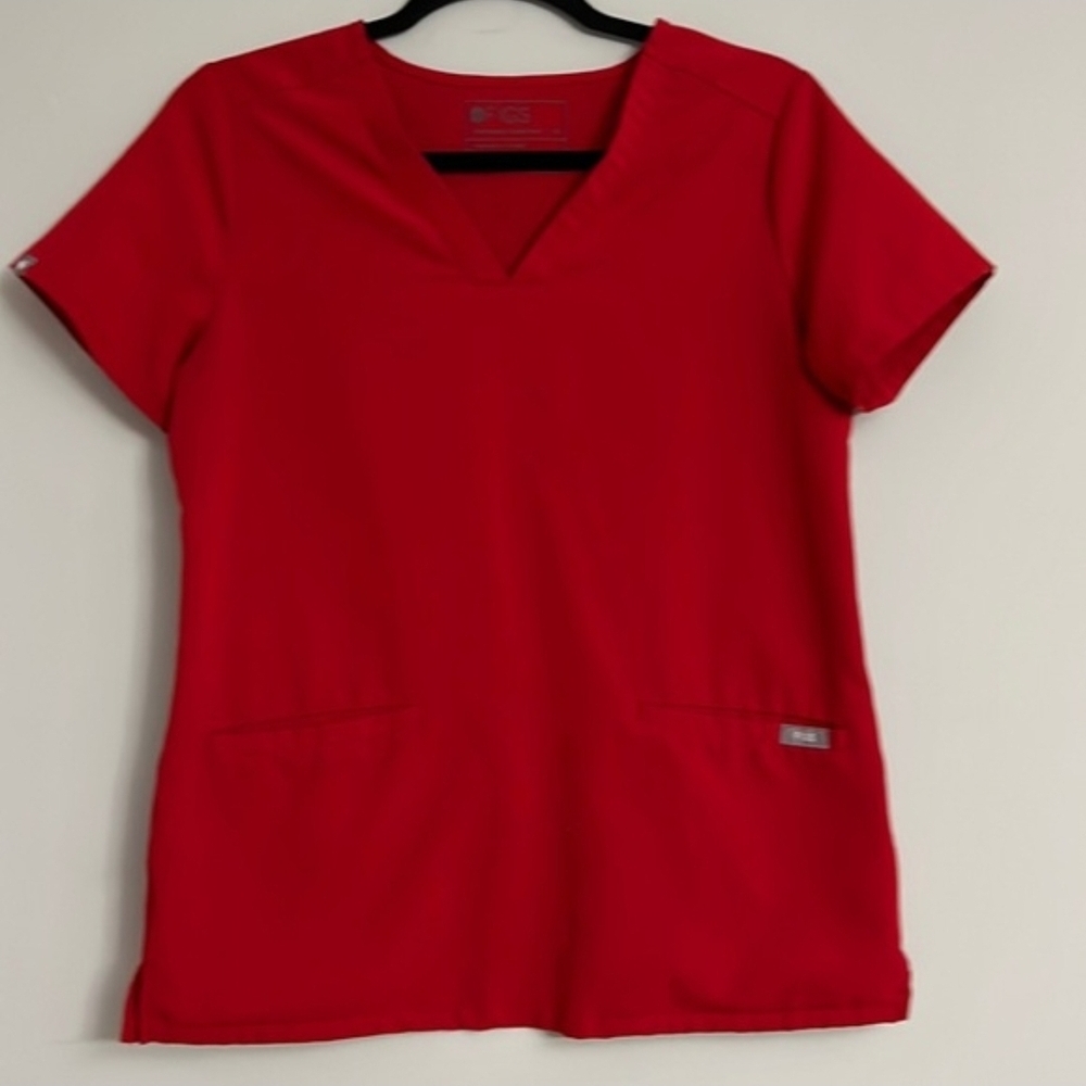 Figs Red Bundle Two Tops One Bottom - image 3